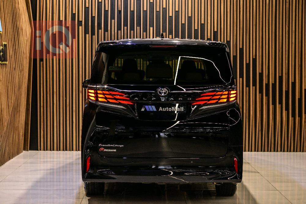 تويوتا ألفارد